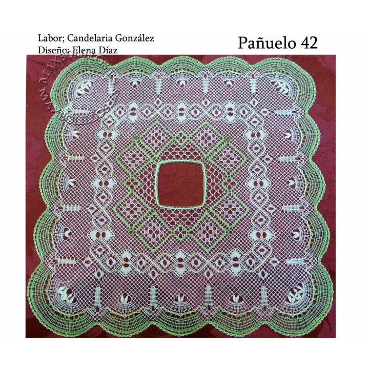 Patrón Pañuelo 42A